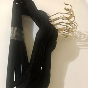 35 Velvet Hangers, Clothing hangers , Closet organizer Black & Gold